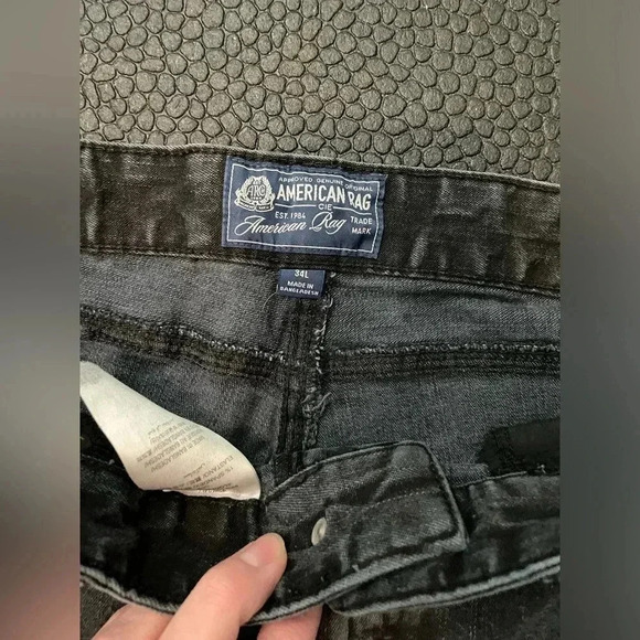 American Rag black distressed denim straight leg jeans size 34L - Picture 4 of 4